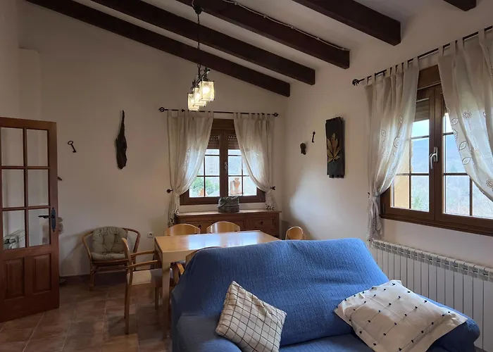 Estrella Del Alba Villarino de Sanabria